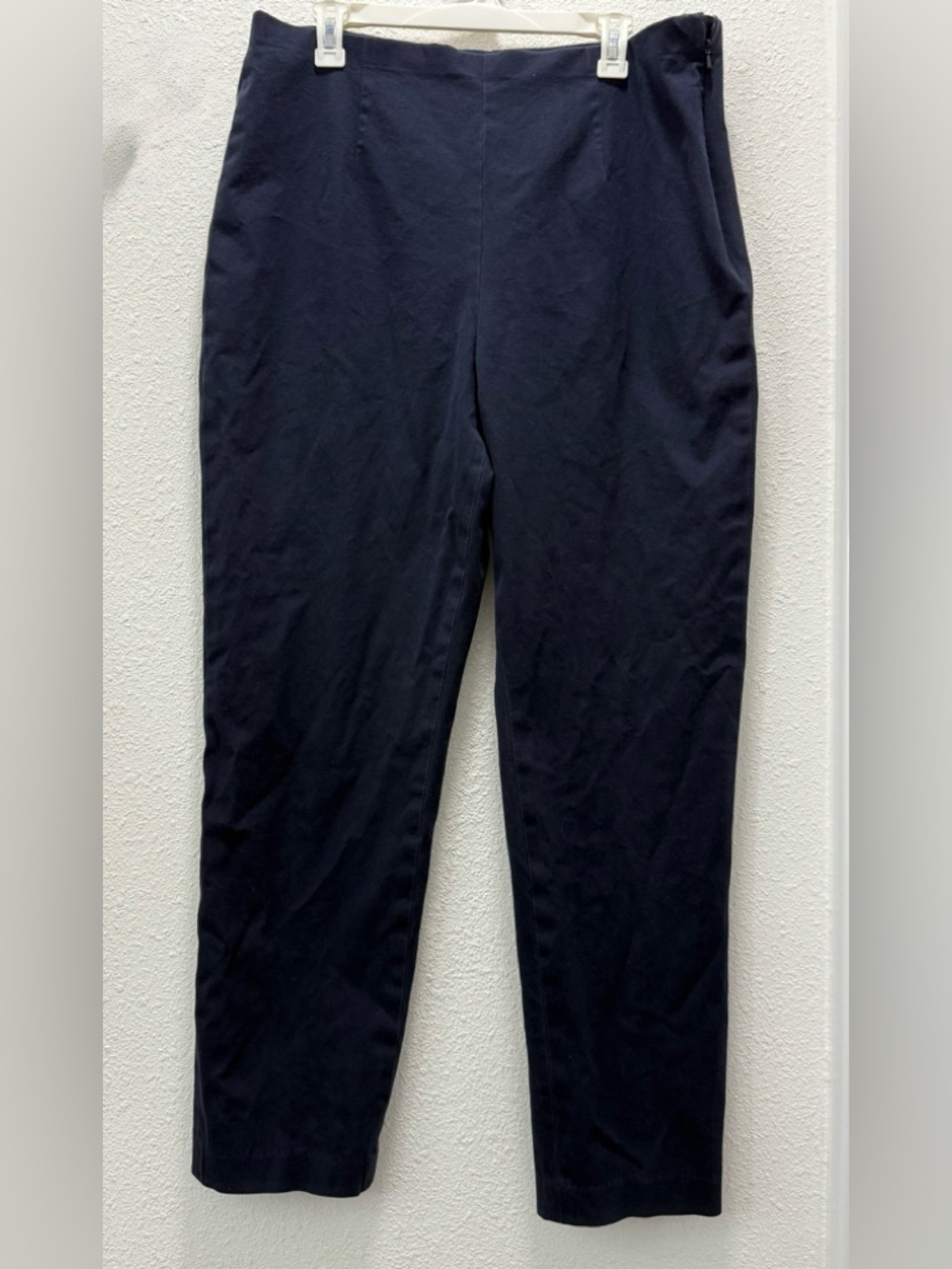 Eddie Bauer navy blue Bremerton Fit straight and a side zipper Sz (18 Tall )